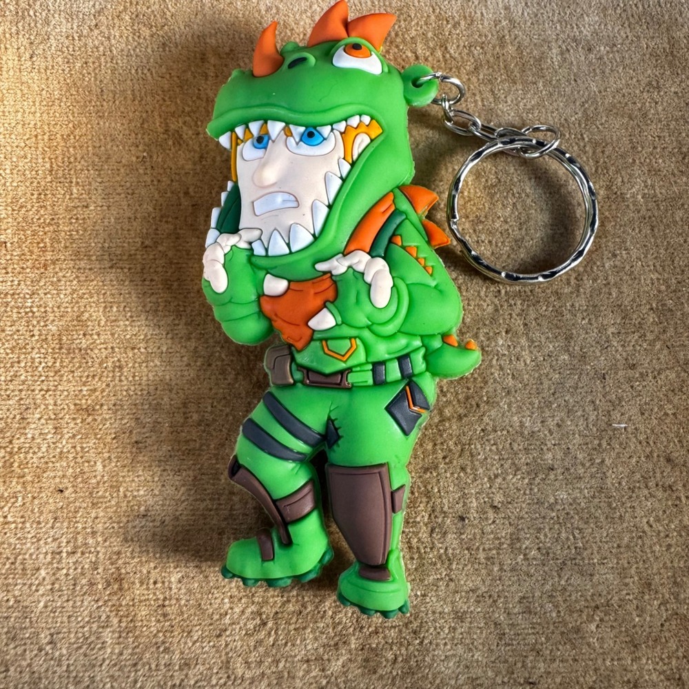 Fortnite Rex Outfit 3.5" 3D Rubber Figural Keychain Video‎ Game Collectible Dino